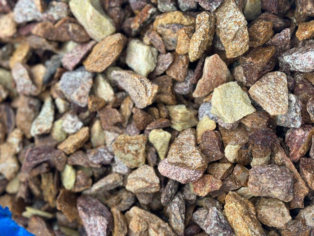 Златолит персиковый декоративная каменная крошка купить в Балашихе