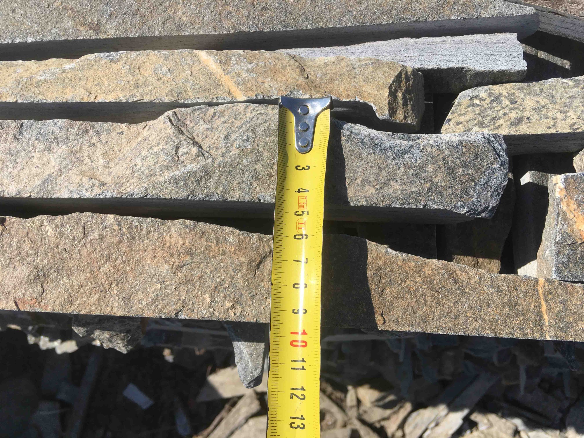 Горбушка златолит мультиколор для облицовки купить в Балашихе