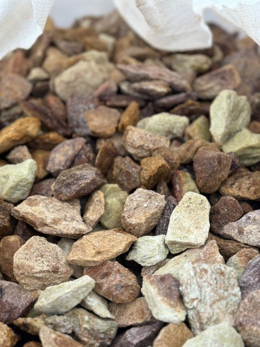 Златолит персиковый декоративная каменная крошка купить в Балашихе