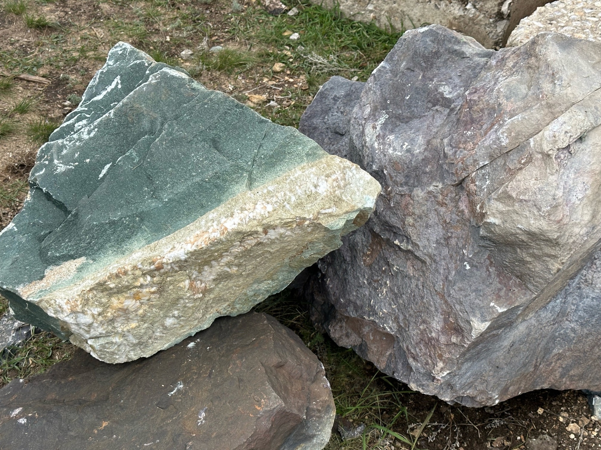 Камни для ландшафтного дизайна зелёные 10-60 килограмм купить в Балашихе