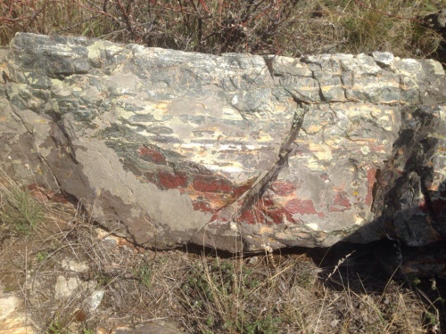 Гигантские зелёные валуны для ландшафтного дизайна весом более 5 тонн купить в Балашихе