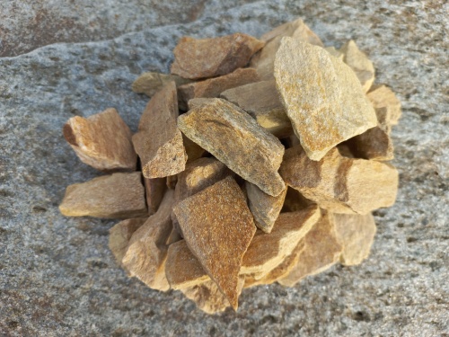 Златолит жёлтый декоративная каменная крошка купить в Балашихе