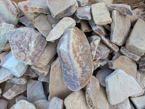 Златолит жёлтый, жёлто-зелёный глыбки и валуны для ланшафтного дизайна купить в Балашихе