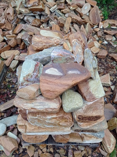 Златолит жёлтый, жёлто-зелёный глыбки и валуны для ланшафтного дизайна купить в Балашихе