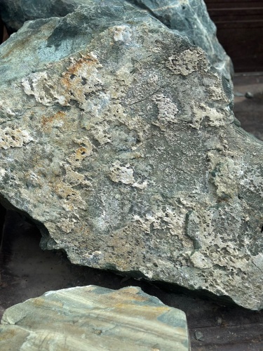 Ландшафтные глыбы зелёные 200-500 килограмм купить в Балашихе