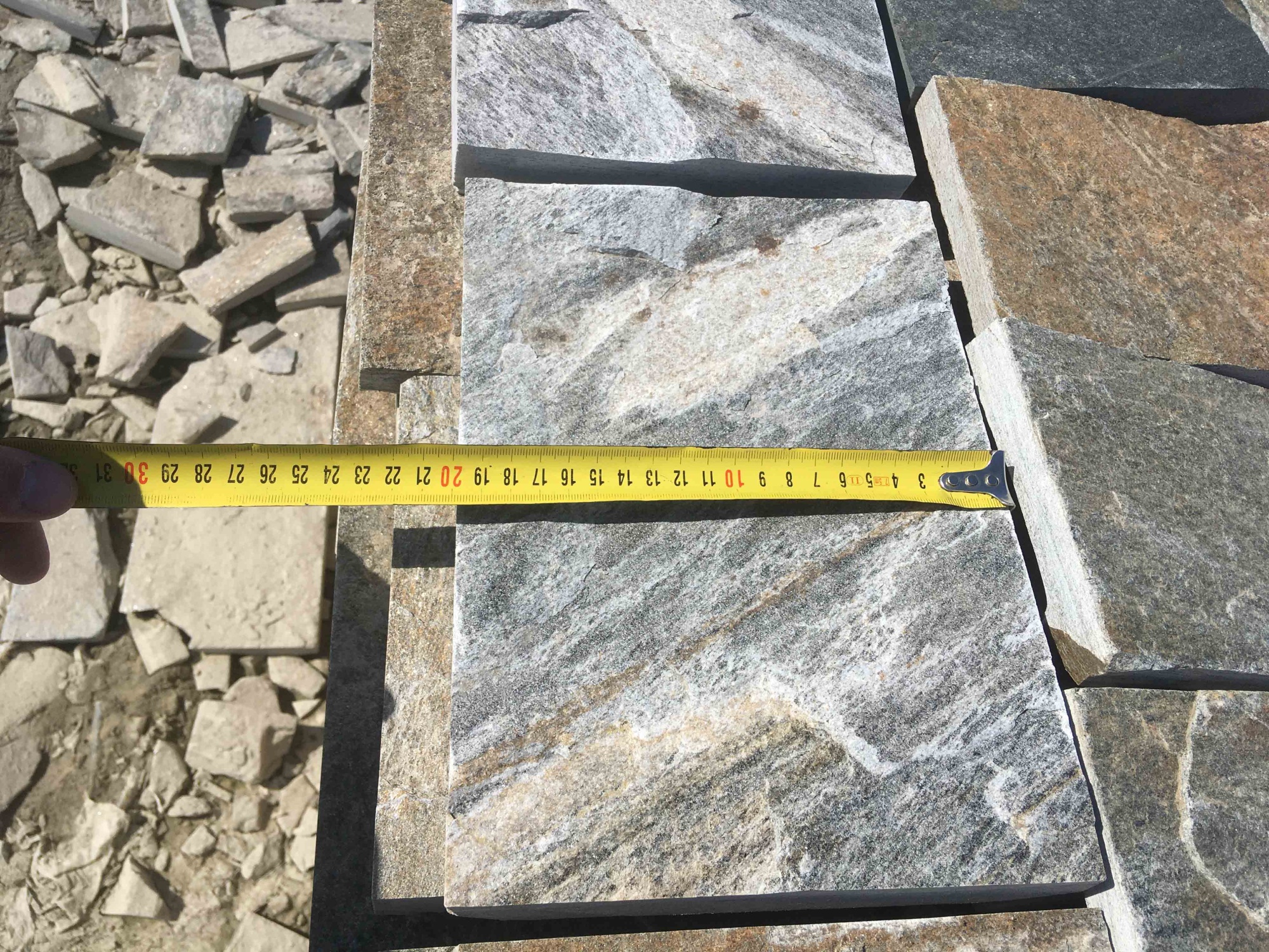 Плитка пилёная златолит Уральский для фасада купить в Балашихе