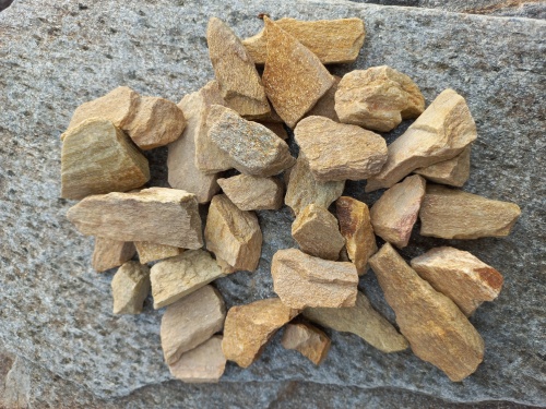 Златолит жёлтый декоративная каменная крошка купить в Балашихе